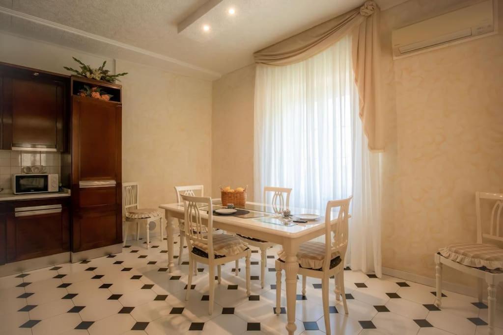 Mare In Vista Apartment Capoliveri  Ngoại thất bức ảnh